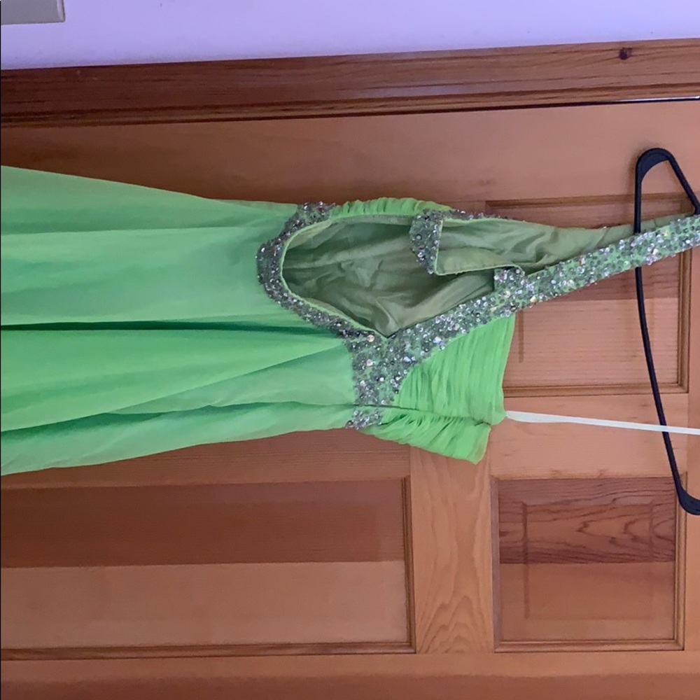 Prom dress - Picture 6 of 6